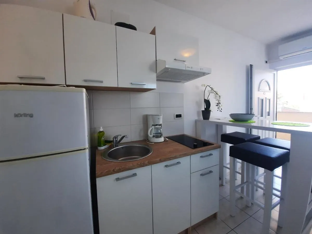 Villa Doris Yourcroatiaholiday Premantura Διαμέρισμα